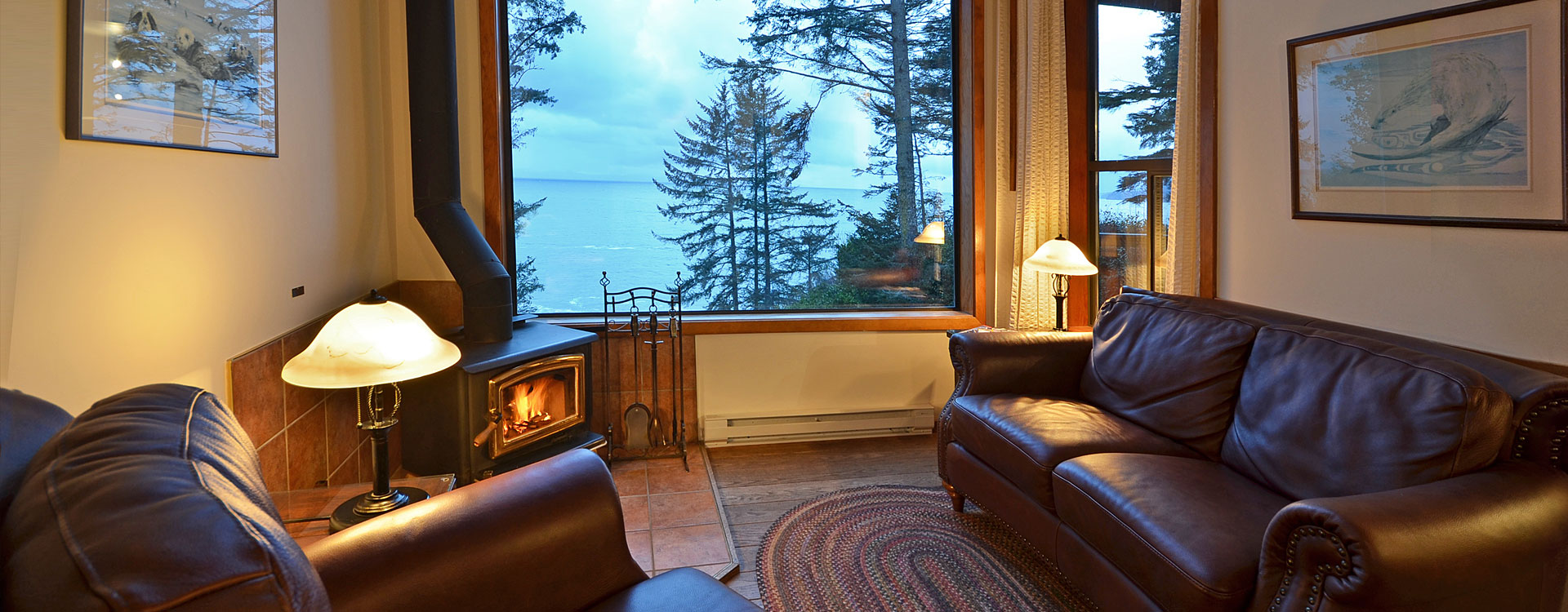 Blue Jay & Otter Cabin Duplex