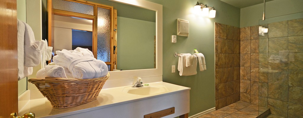 point no point resort cabins 5 & 6 bathroom