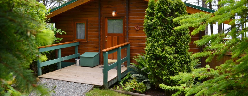 cabin c humming bird cabin exterior at point no point resort